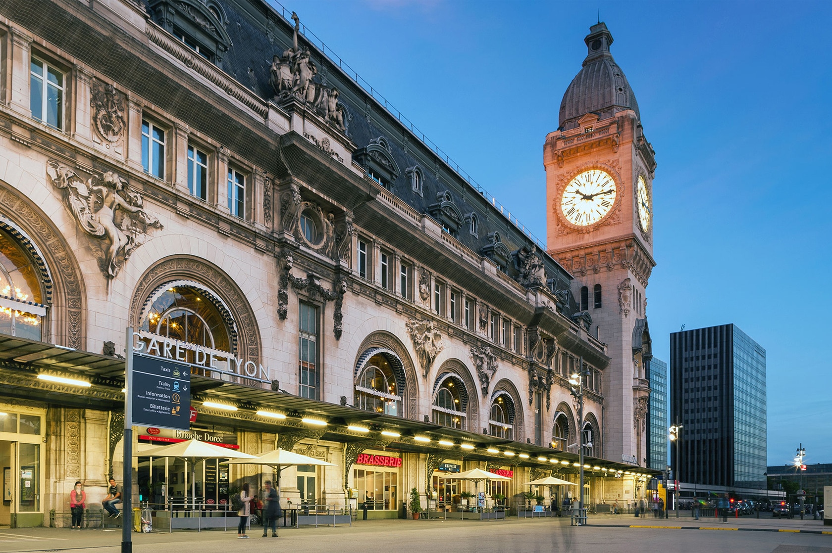 Paris Gare De Lyon Situ Dans Le 12e Arrondissement De Paris